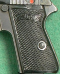 Střenky a zásobník Walther PP