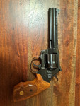Revolver Holek 261 r. 22LR