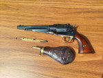 Perkusní revolver Uberti 1858 New Army .44