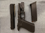 Glock 45, vnitřní RH pouzdro, vnější pouzdro, světlo