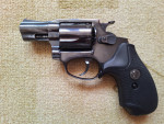 Revolver Rossi M68