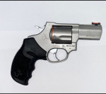 Koupim revolver 44 Magnum