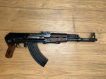 školní řez AK47 AKS znehodnocen