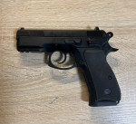 CZ 75D Compact CO2 pistole