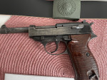 Originál válečná pistole Walther P38