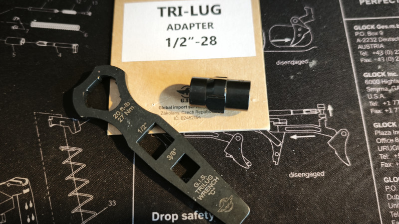Adaptér TRI LUG 1/2