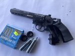 revolver GAMO PR-776 ráže 4,5mm