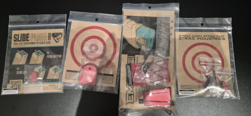 Sada Strike Industries GLOCK 19 Gen 5 ČERVENÁ