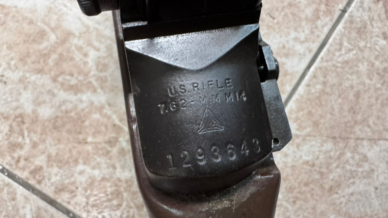 US M14 samonabíjecí