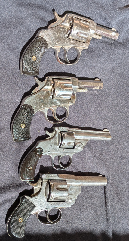 Historické Revolvery 32 S&W - 38 S&W