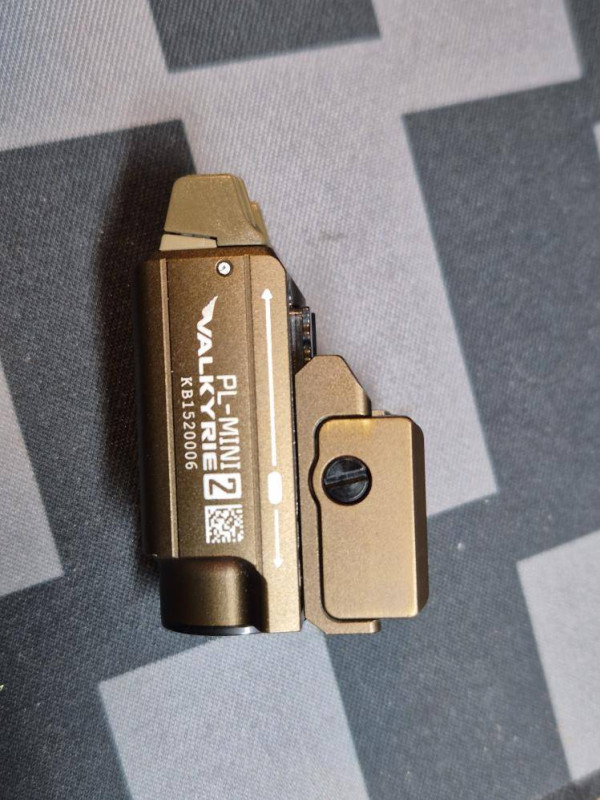 Prodam na g19 owb a iwb pozdro sw svitilnou valkyrie plus tu