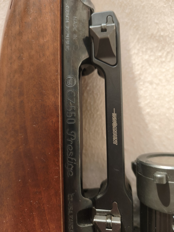 P: kulovnici CZ550 Prestige 270Win