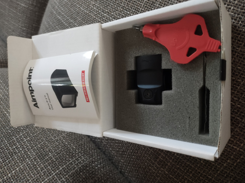 Kolimator Aimpoint acro p1 