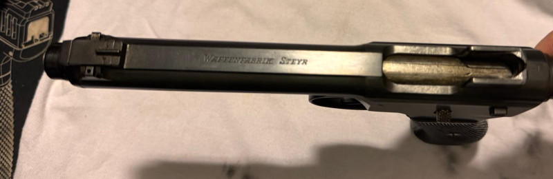 Samonabíjecí pistole Roth-Krnka M1907