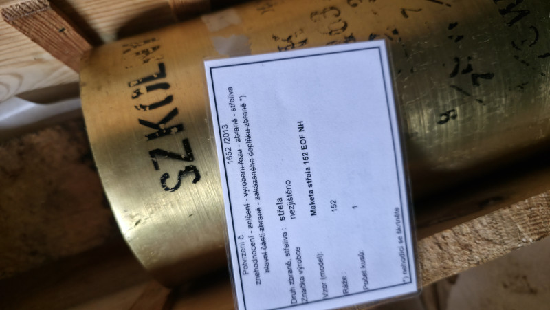 maketa 152 mm