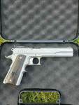 Safari Arms 6 palců 45 AUTO