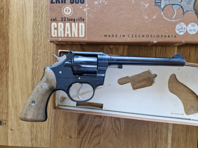 Revolver ZKR 590 Grand - 22LR, nestřílená funglovka
