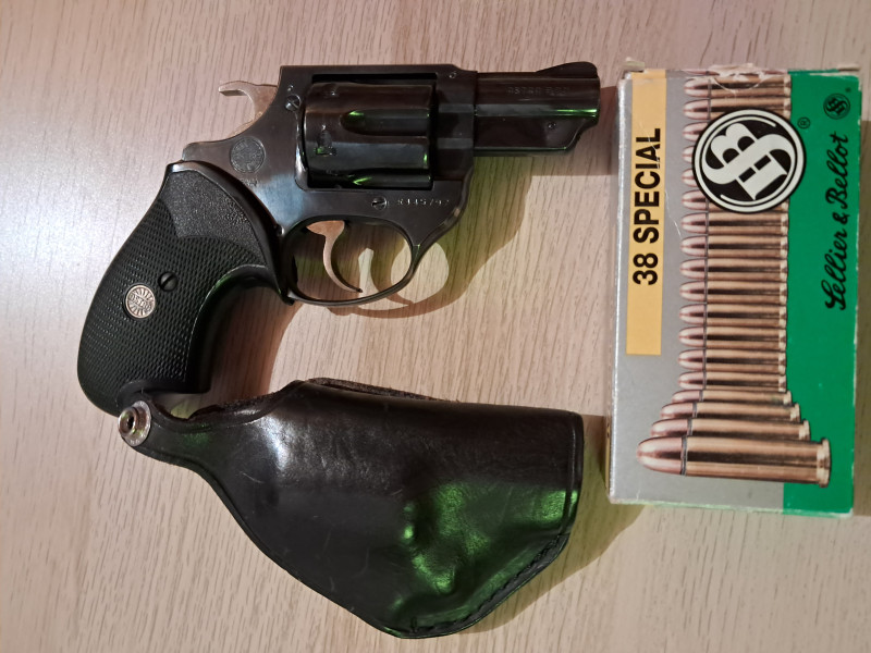 Revolver astra 680 .38spec
