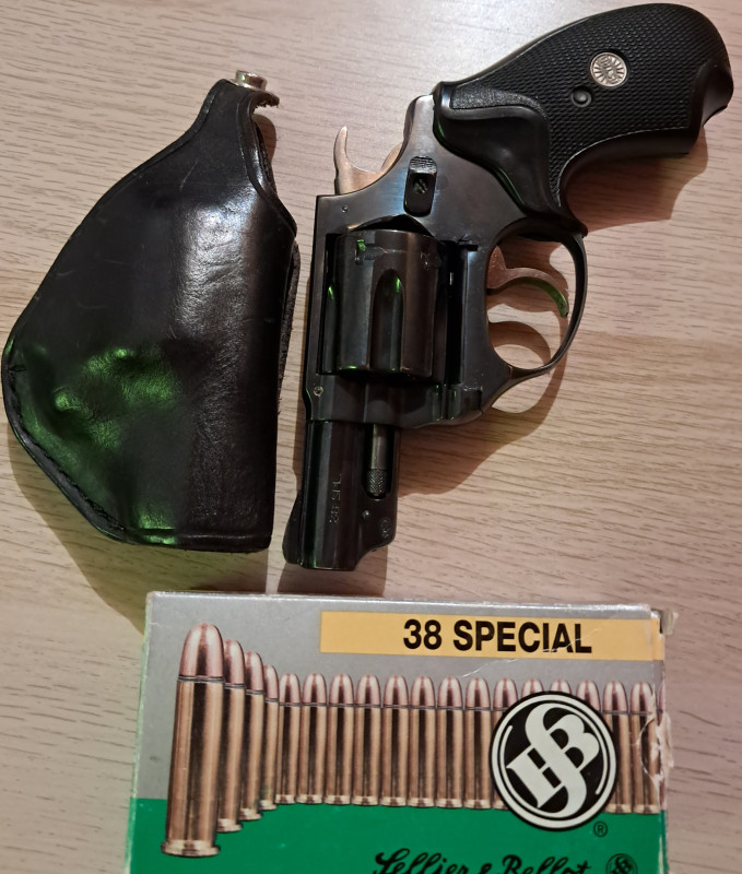 Revolver astra 680 .38spec