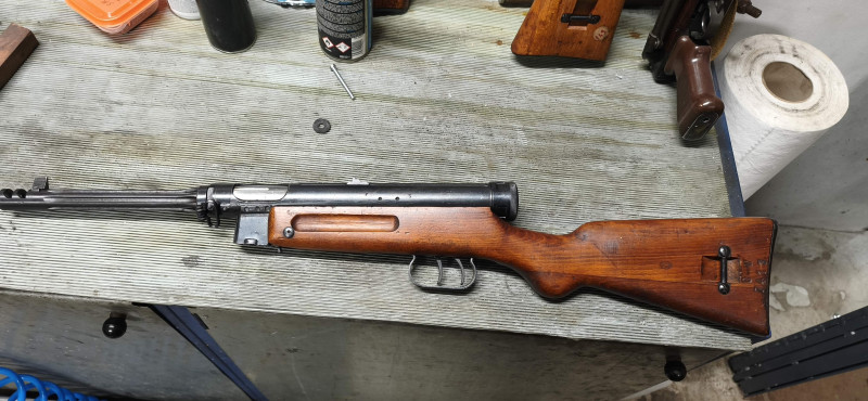 Beretta 1938 44, 9mm luger, kanelovaná hlaveň