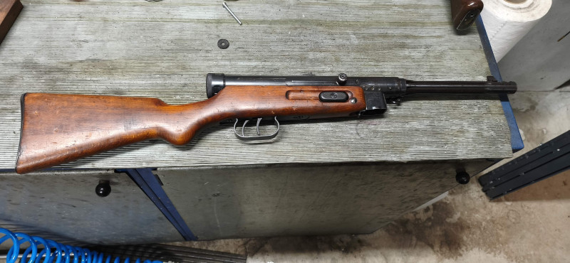 Beretta 1938 44, 9mm luger, kanelovaná hlaveň