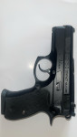 ČZ 75 Compact D