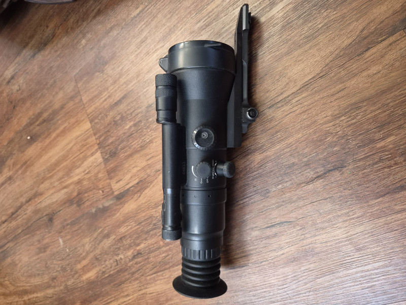 Dedal 470