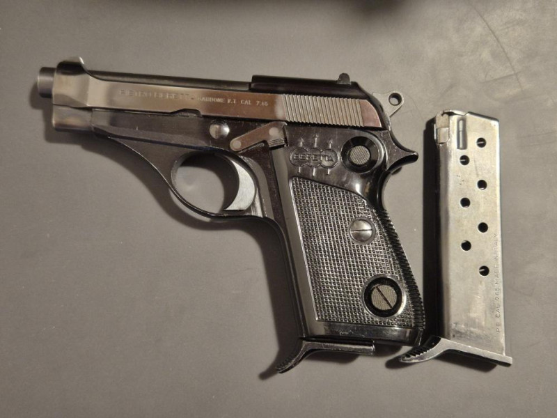 P: Beretta 70, 7,65 Browning