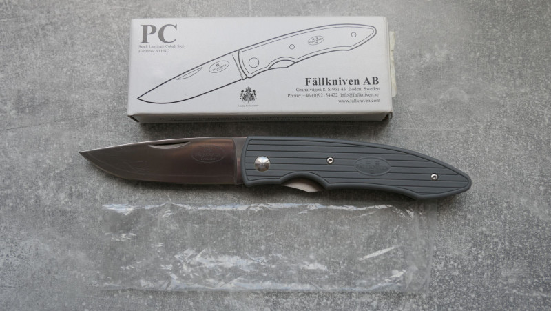 Fallkniven PC - šedý