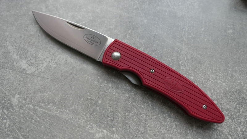Fallkniven PC - červený