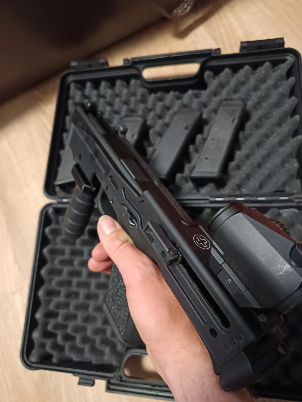 Glock 34 gen 3 + b&t usw-g 