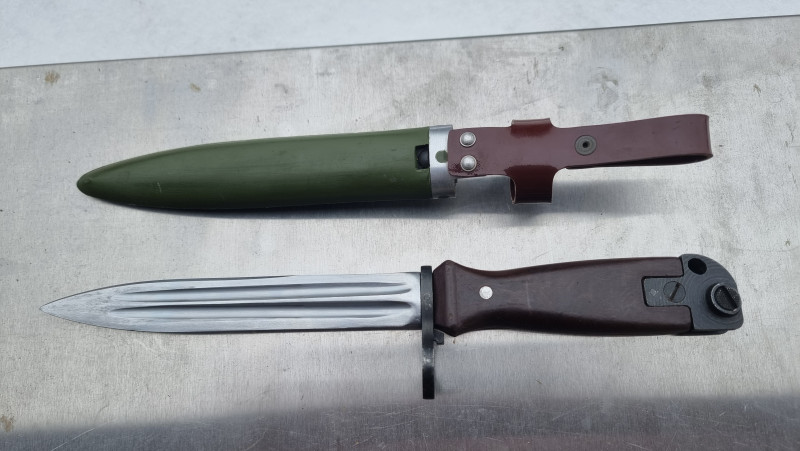 Chinese type 81 originál