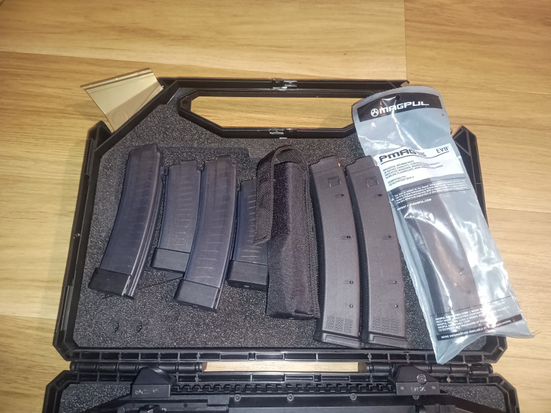 Cz Scorpion Evo S1 + tlumič GIS CSR9