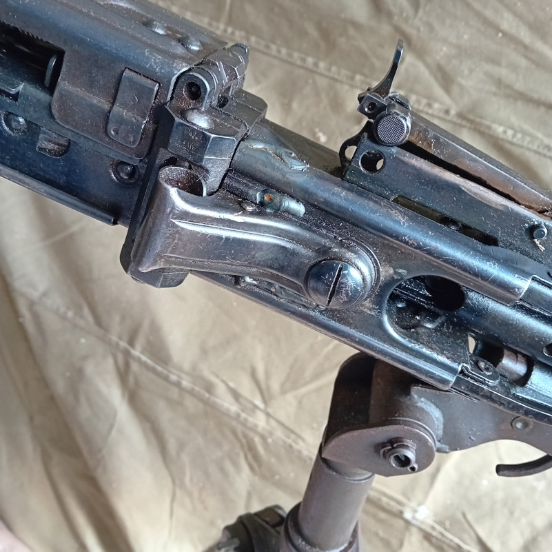 MG 42