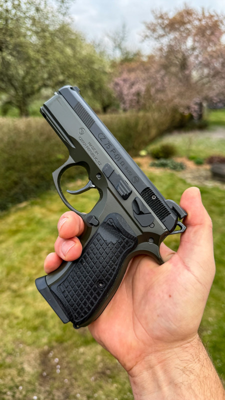 CZ 75 P-01 Omega