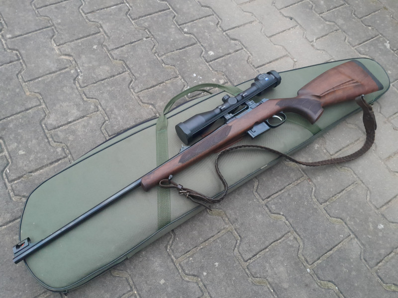 CZ527LUX 223Rem