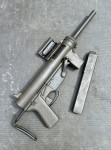 Expanzní americký samopal M3 Grease Gun