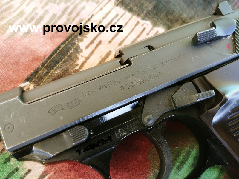 samonabíjecí P38 