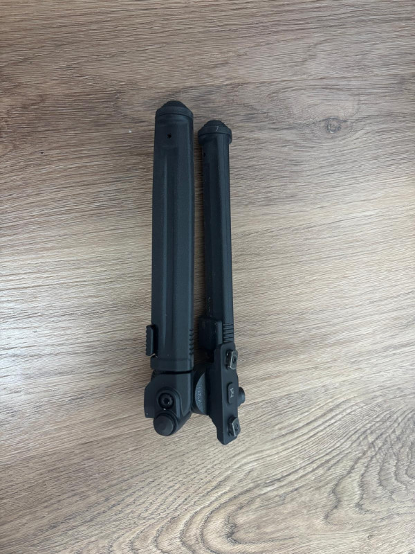 Magpul bipod na mlok
