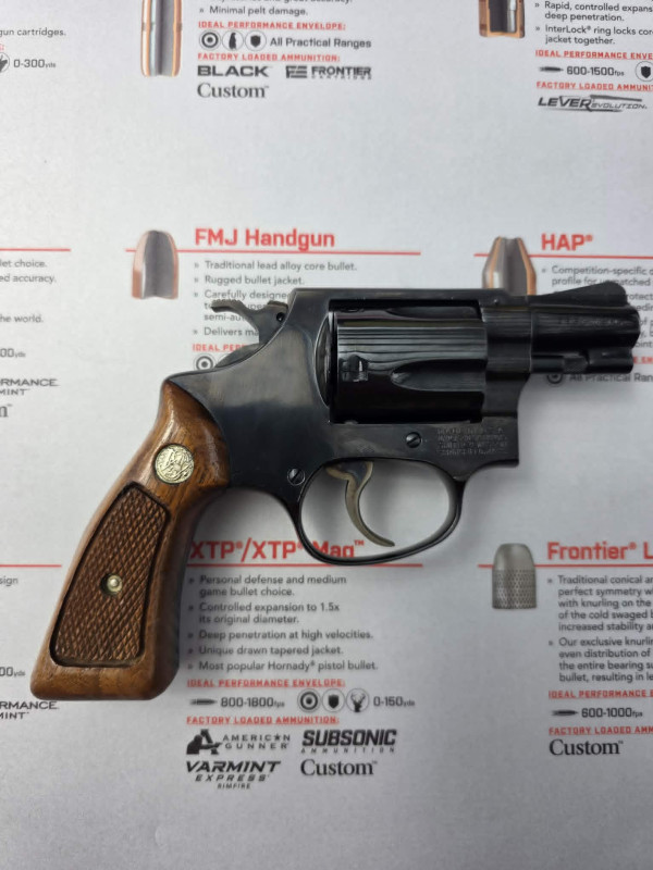 Smith & Wesson 36 chiefs special 38