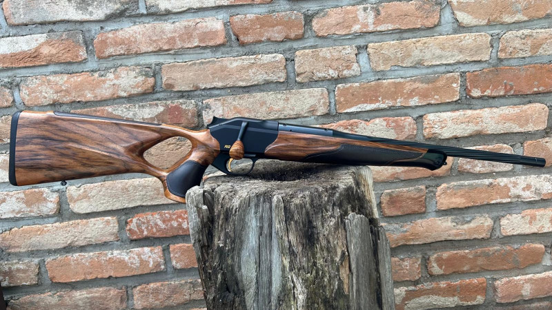 Kanelovaná hlaveň Blaser R8 - 6,5 PRC se závitem