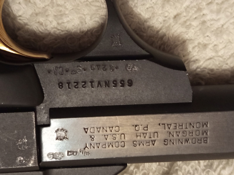 Browning buck mark 22lr 