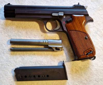 pistolet SIG P210-6