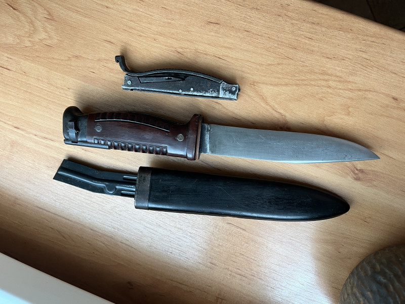 Vzácný bodák, Bajonet SG42, SG-42