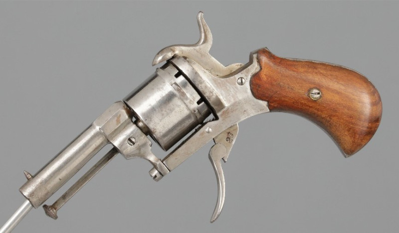 Německý double action Revolver v kalibru 7mm Pinfire / Lefau