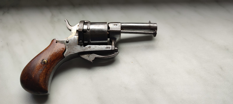 Německý double action Revolver v kalibru 7mm Pinfire / Lefau
