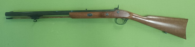 Perkusní puška Deerhunter