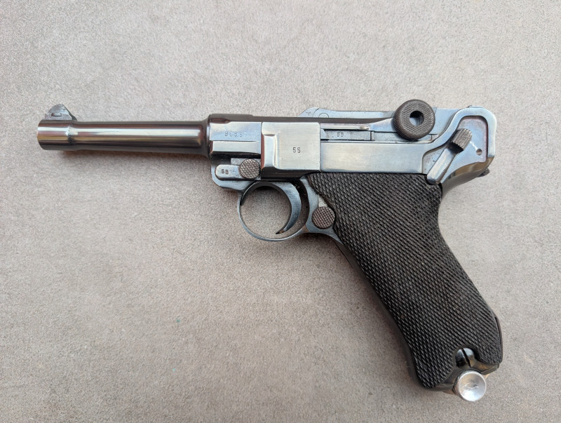 Komplet Luger P 08 s pouzdrem r.v. 1939