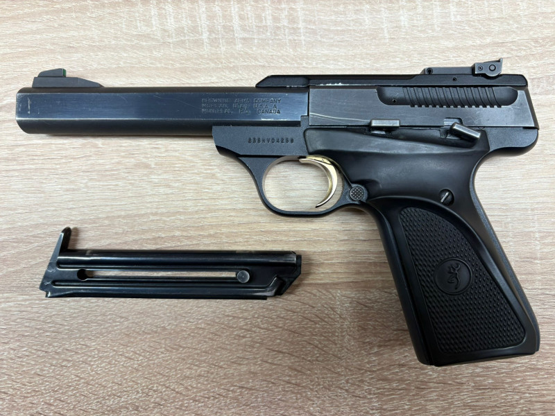 Pistole samonabíjecí Browning Buck Mark .22LR