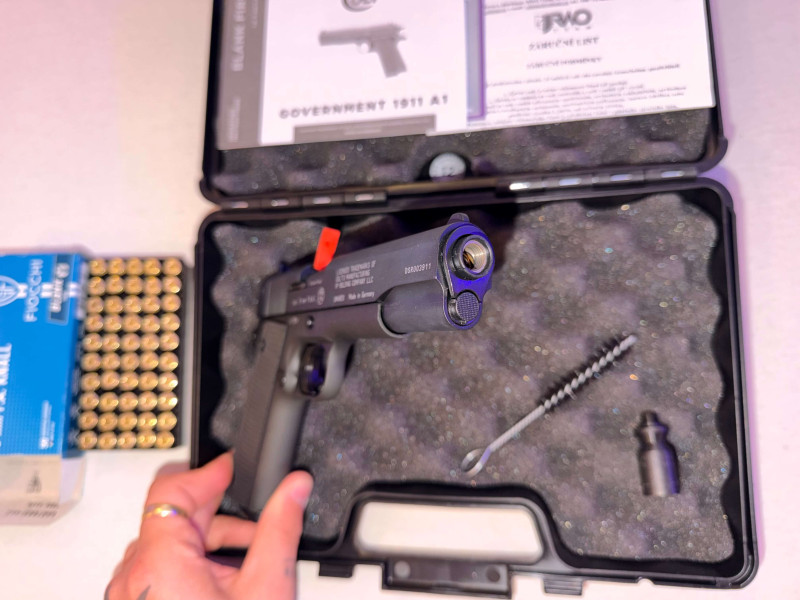 Nová Plynovka UMAREX Colt Government 1911 A1 Černá